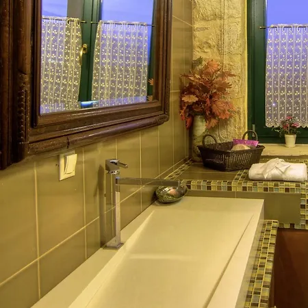 Villa Alexis Villa, Serene Escape With Mesmerising Views, By Thinkvilla Episkopi-Chania