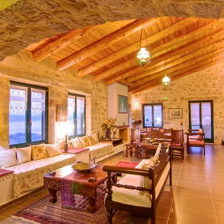Alexis Villa, Serene Escape With Mesmerising Views, By Thinkvilla Villa Episkopi (Rethymno)